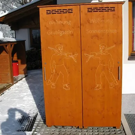 アパート Schneezauber